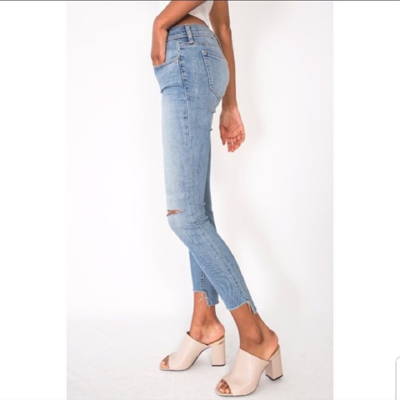 Distressed Denim Raw Hem Light Blue Jeans - Picture 4 of 8